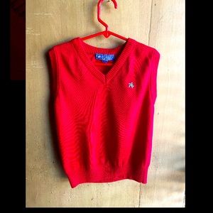 J. Bailey Boys Red Vest With Ribbed Waistband Size 5 EUC